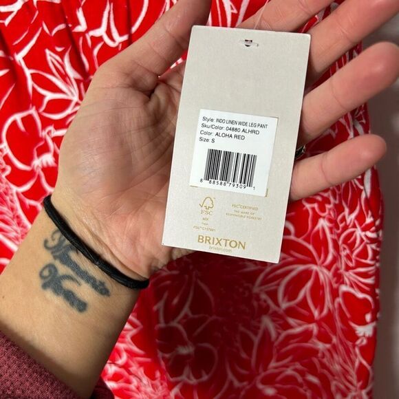 Brixton Aloha Red Indo Linen Wide Leg Pant Size S NWT Vacation Beachy Botanical - Picture 5 of 15